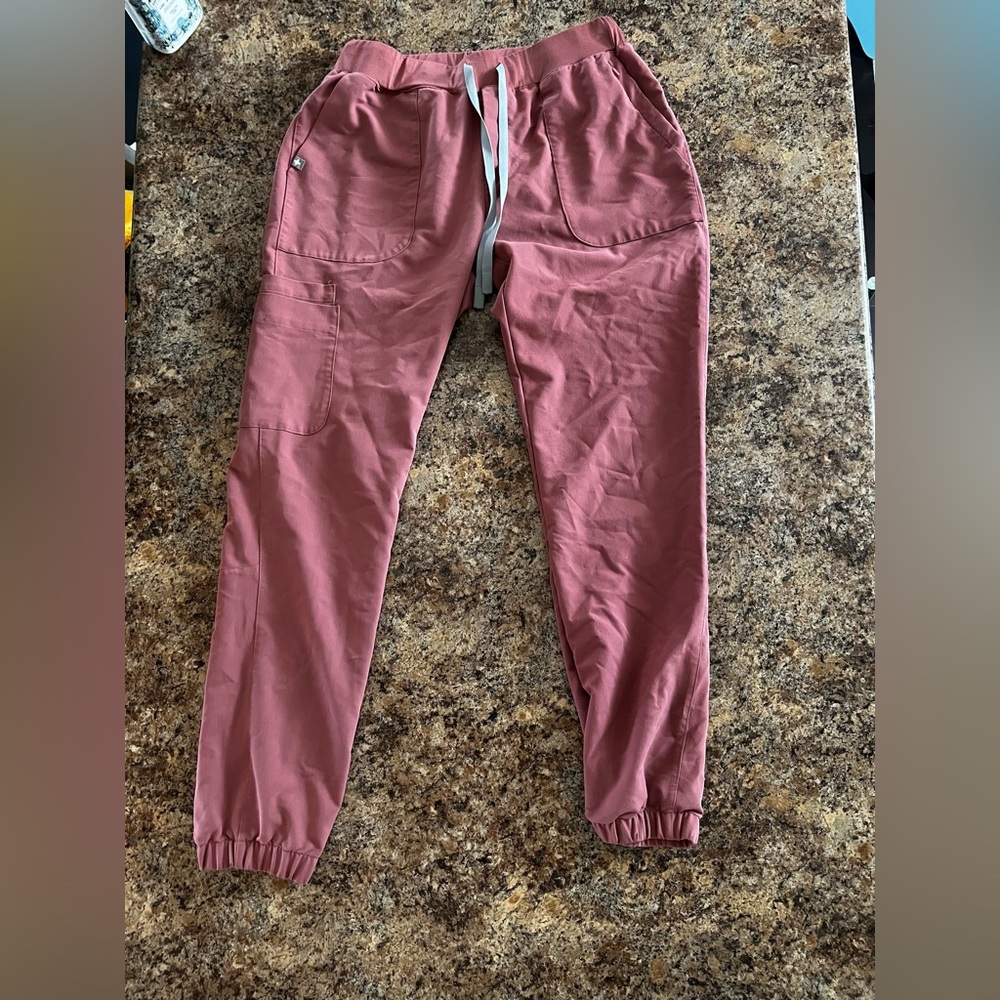 Medium tall Figs jogger